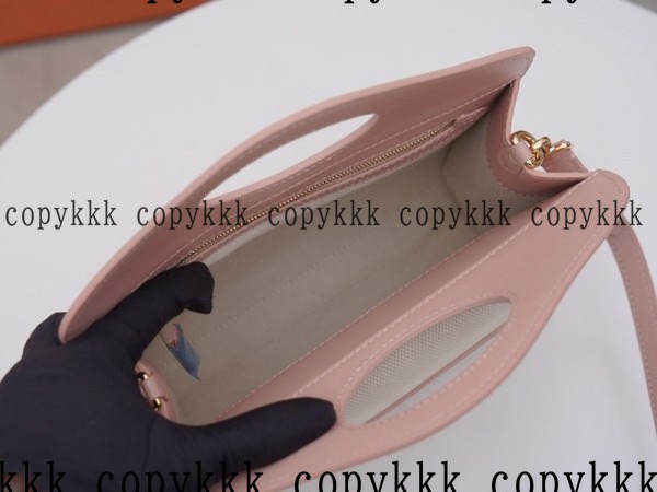 人気 バーバリー ショルダーバッグ N級品 - bags-01343 画像 9