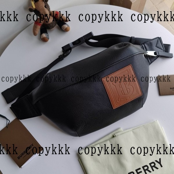 人気 バーバリー ショルダーバッグ N級品 - bags-01347 画像 2