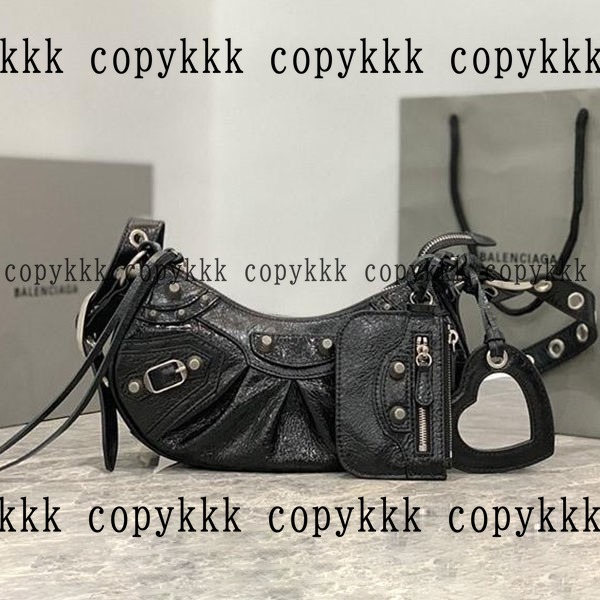 大人気 バレンシアガ ショルダーバッグ コピー - bags-01570