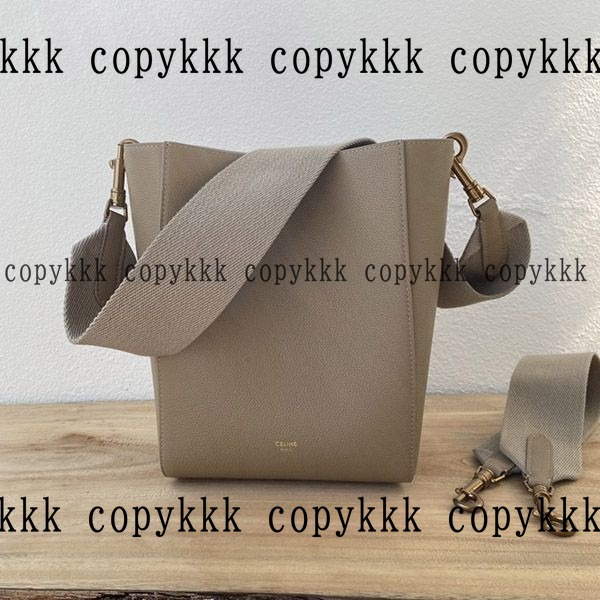 セリーヌ ショルダーバッグ N級品 送料無料 - bags-03213