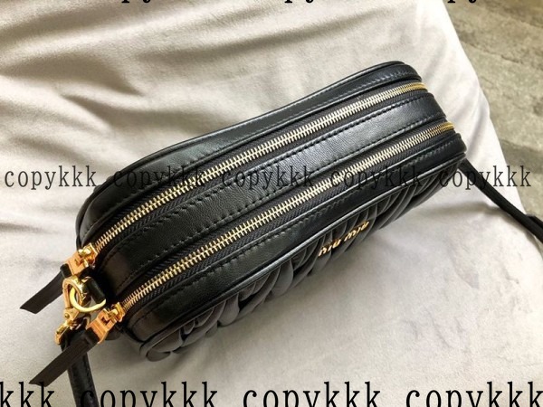 送料無料 ミュウミュウ ショルダー スーパーコピー - bags-04630 画像 6