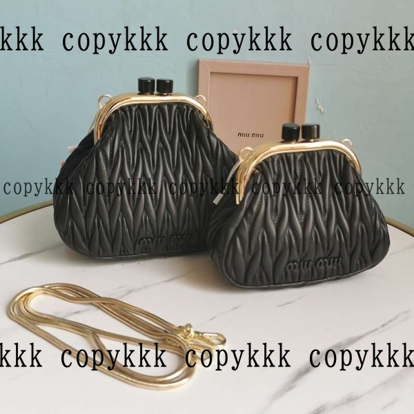ミュウミュウ ショルダー コピー 激安通販 - bags-04647