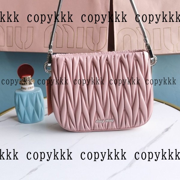 送料無料 ミュウミュウ ショルダー スーパーコピー - bags-04661