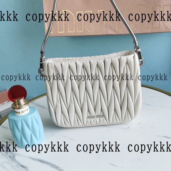 大人気 ミュウミュウ ショルダー コピー - bags-04662