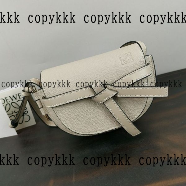 格安 ロエベ ショルダーバッグ スーパーコピー - bags-04939