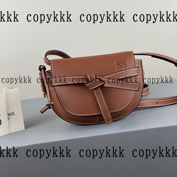 ロエベ ショルダーバッグ N級品 送料無料 - bags-04943