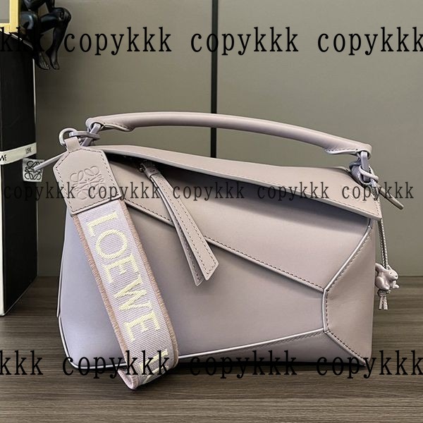 送料無料 ロエベ ハンドバッグ スーパーコピー - bags-04703