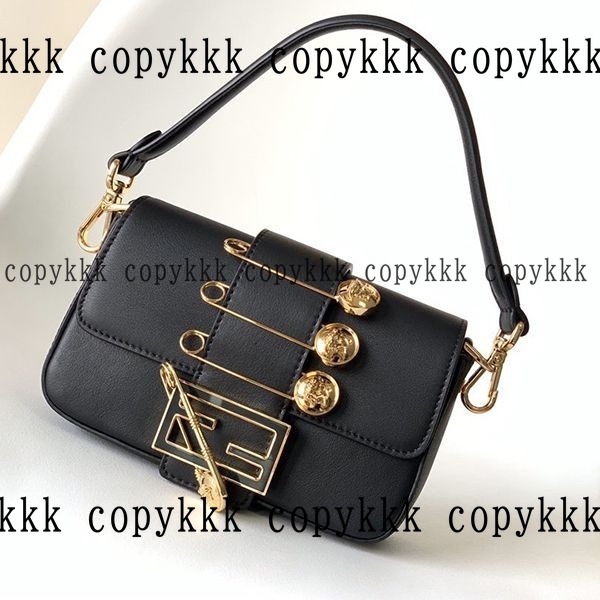 大人気 フェンディ ショルダーバッグ コピー - bags-03601