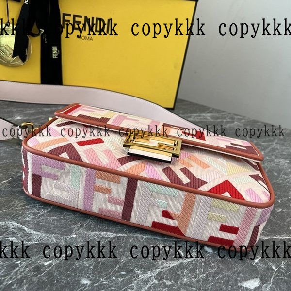 フェンディ ショルダーバッグ コピー 激安通販 - bags-03613 画像 9