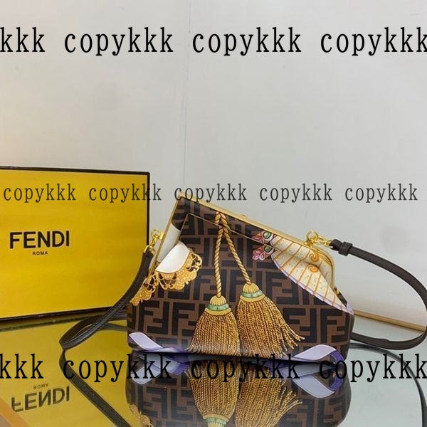 フェンディ ショルダーバッグ N級品 送料無料 - bags-03639 画像 2