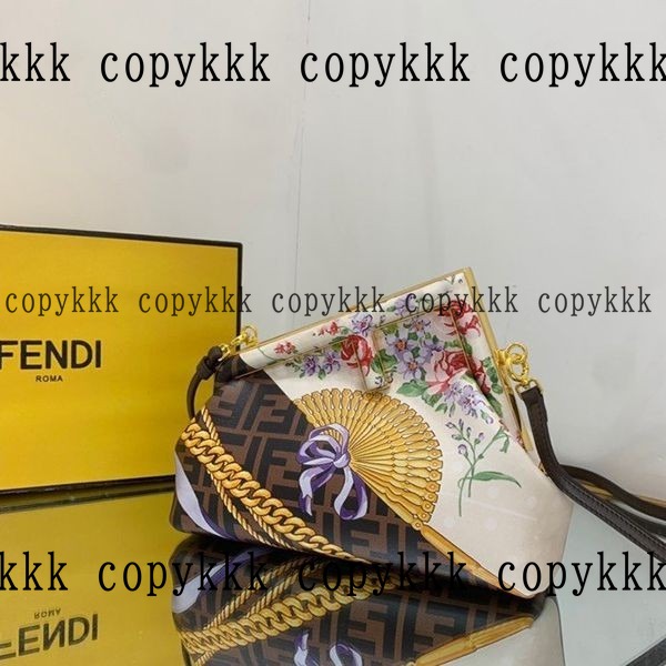 フェンディ ショルダーバッグ N級品 送料無料 - bags-03639 画像 8