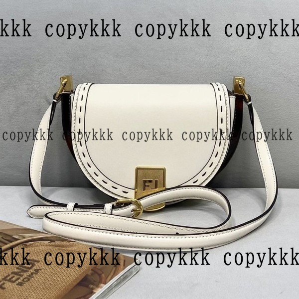 フェンディ ショルダーバッグ N級品 送料無料 - bags-03644