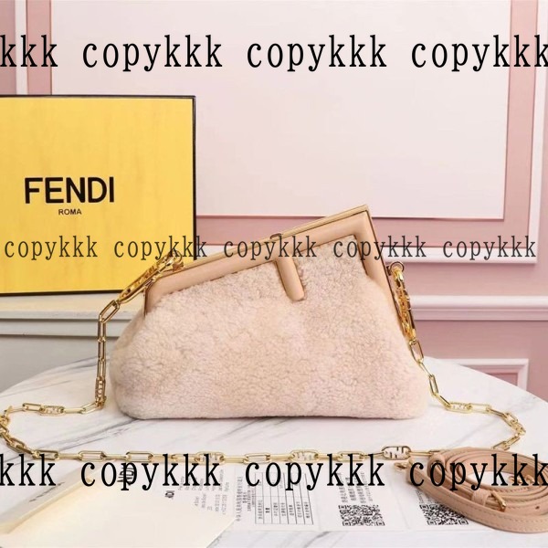 人気 フェンディ ショルダーバッグ N級品 - bags-03652