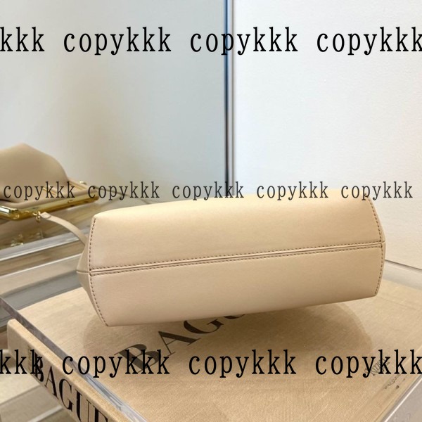 人気 フェンディ ショルダーバッグ N級品 - bags-03661 画像 8