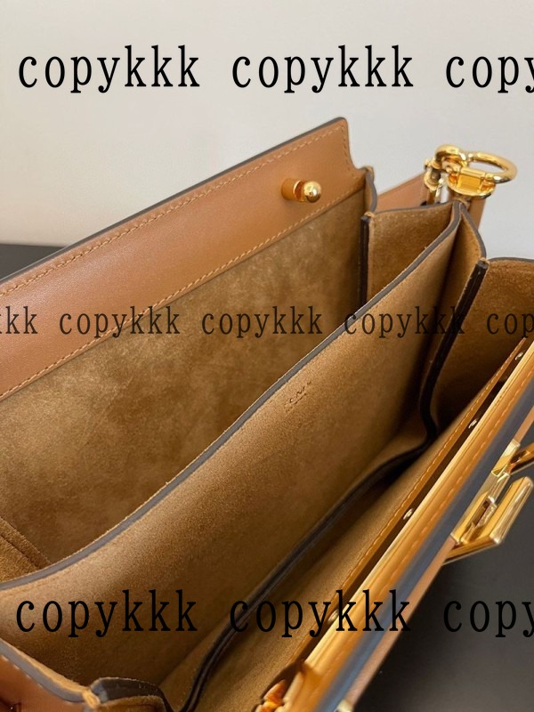 フェンディ ショルダーバッグ N級品 送料無料 - bags-03668 画像 9