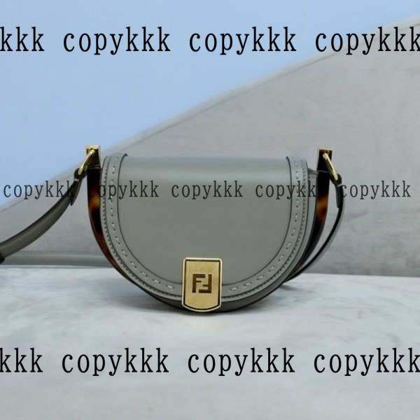 大人気 フェンディ ショルダーバッグ コピー - bags-03672
