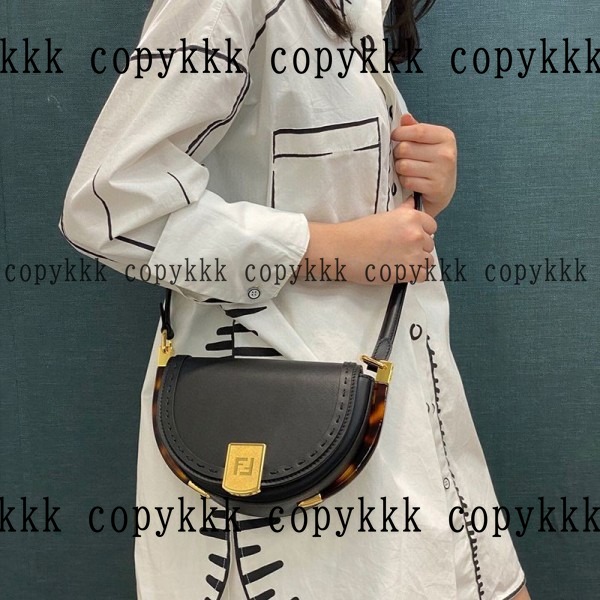 フェンディ ショルダーバッグ コピー 激安通販 - bags-03673