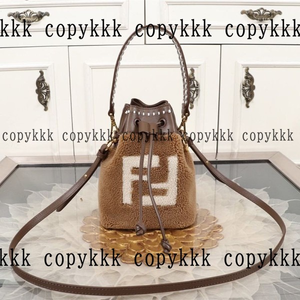 人気 フェンディ ハンドバッグ N級品 - bags-03315