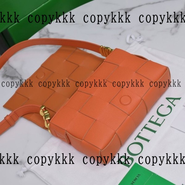 人気 ボッテガ・ヴェネタ ショルダーバッグ N級品 - bags-00394 画像 4