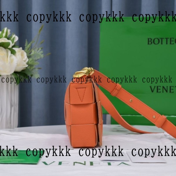 人気 ボッテガ・ヴェネタ ショルダーバッグ N級品 - bags-00394 画像 5