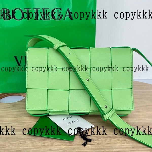 大人気 ボッテガ・ヴェネタ ショルダーバッグ コピー - bags-00264 おすすめN級品