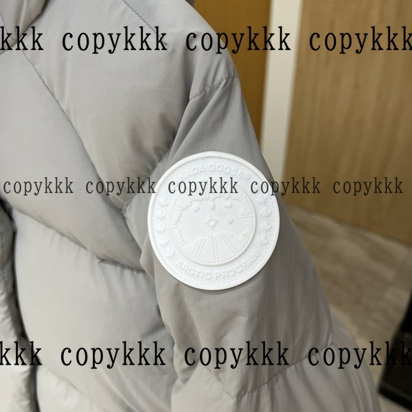 カナダグース ダウンジャケット N級品 送料無料 - clothing-00137 画像 5