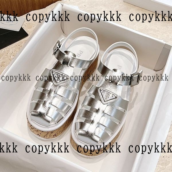 送料無料 プラダ サンダル スーパーコピー - shoes-00703
