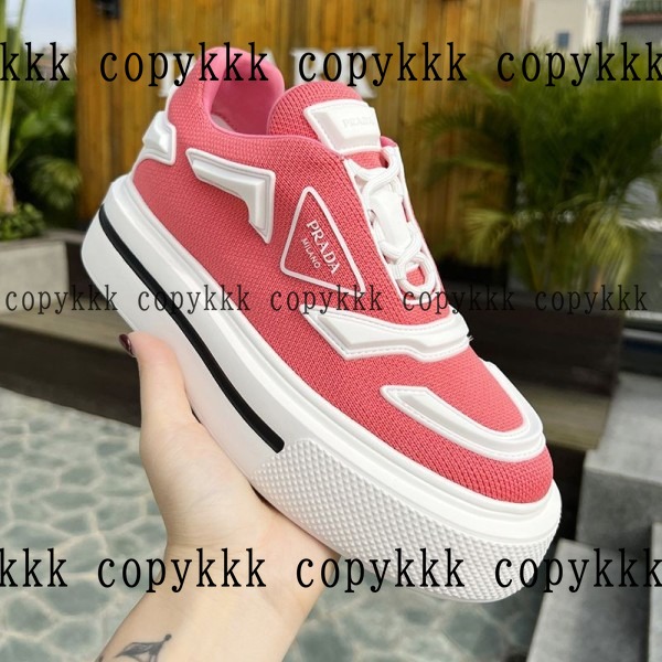 格安 プラダ スニーカー スーパーコピー - shoes-00803