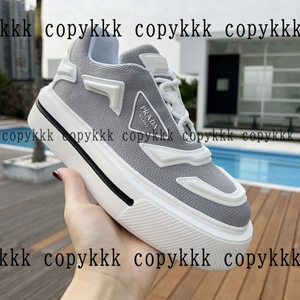人気 プラダ スニーカー N級品 - shoes-00814