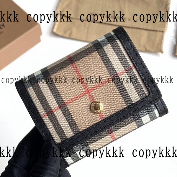 人気 バーバリー 財布 コピー - wallets-00417