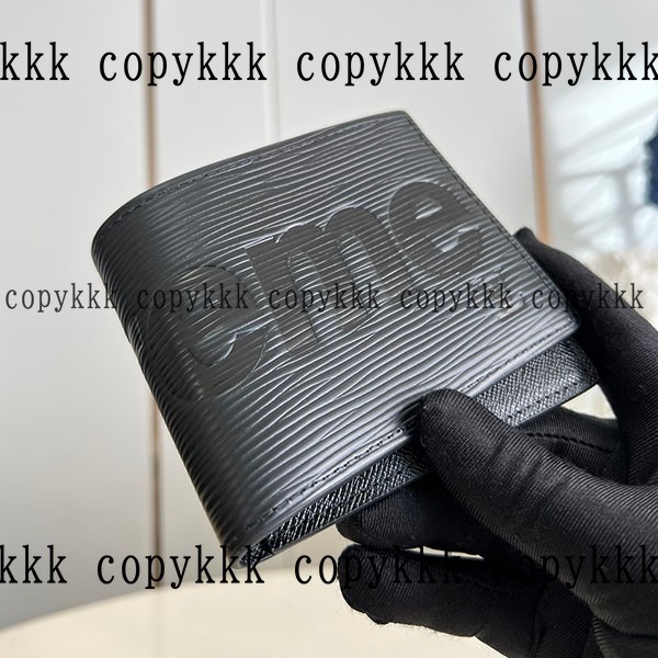 格安 ルイ・ヴィトン 折り財布 スーパーコピー - wallets-00686