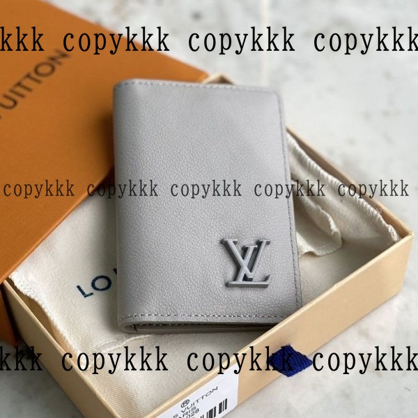 大人気 ルイ・ヴィトン 折り財布 N級品 - wallets-00804 おすすめN級品