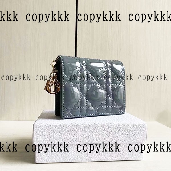 人気 ディオール 折り財布 コピー - wallets-01284