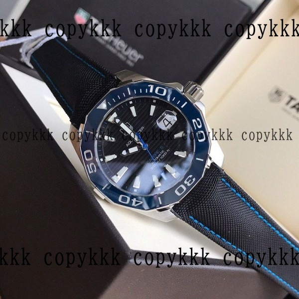 人気 タグホイヤー アクアレーサー N級品腕時計 - watches-00113 画像 4