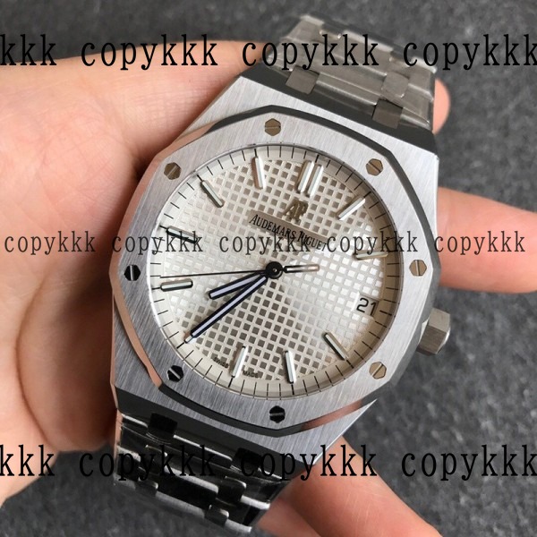 人気 オーデマ・ピゲ ロイヤルオーク N級品腕時計 - watches-01317