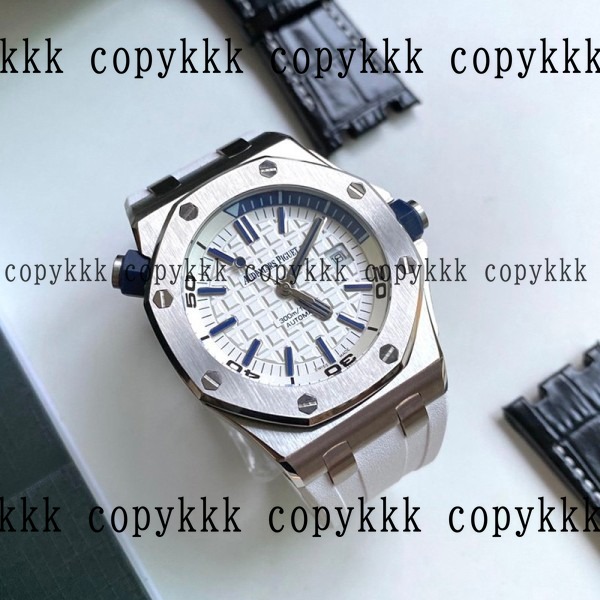 大人気 オーデマ・ピゲ ロイヤルオーク スーパーコピー腕時計 - watches-01355 おすすめN級品