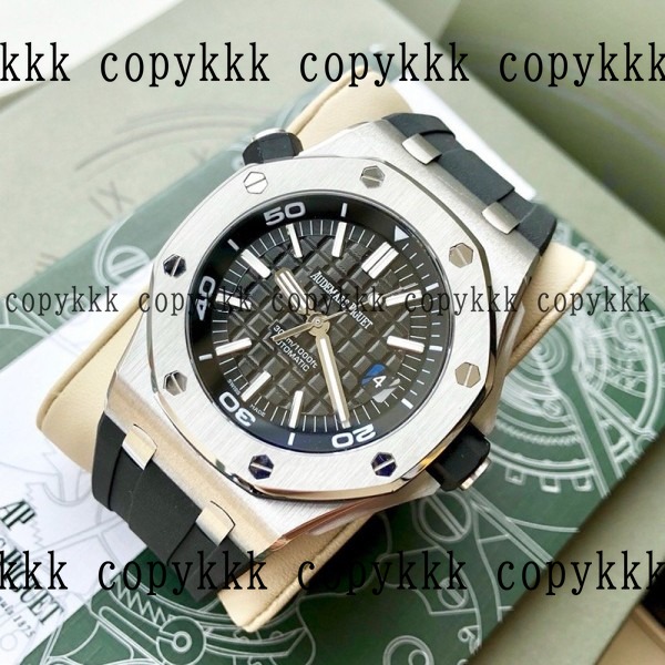 大人気 オーデマ・ピゲ ロイヤルオーク スーパーコピー腕時計 - watches-01360 おすすめN級品
